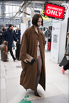 Celebrity Photo: Lily Collins
2332x3500 3.0 mb
Viewed 0 times
@BestEyeCandy.com