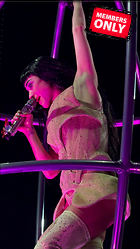 Celebrity Photo: Katy Perry
1968x3500 1.8 mb
Viewed 1 time
@BestEyeCandy.com