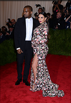 Celebrity Photo: Kimberly Kardashian
2067x3000 775 kb
Viewed 3 times
@BestEyeCandy.com