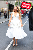 Celebrity Photo: Blake Lively
1890x2835 2.1 mb
Viewed 1 time
@BestEyeCandy.com