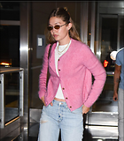 Celebrity Photo: Gigi Hadid
1200x1370 186 kb
Viewed 10 times
@BestEyeCandy.com