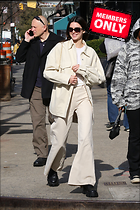 Celebrity Photo: Kendall Jenner
2333x3500 3.6 mb
Viewed 1 time
@BestEyeCandy.com