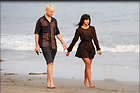 Jameela Jamil took a sunset stroll down Miramar beach during LA’s record-breaking heat wave 26.08..20.2020
21 Photos
Photoset #705881
@BestEyeCandy.com