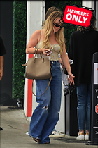 Celebrity Photo: Hilary Duff
2200x3300 2.5 mb
Viewed 1 time
@BestEyeCandy.com
