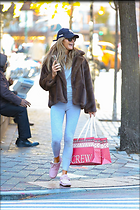 Celebrity Photo: Kelly Bensimon
1200x1800 346 kb
Viewed 5 times
@BestEyeCandy.com