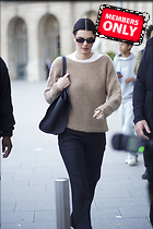 Celebrity Photo: Kendall Jenner
2205x3300 1.6 mb
Viewed 0 times
@BestEyeCandy.com