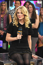 Celebrity Photo: Taylor Swift
1996x3000 726 kb
Viewed 6 times
@BestEyeCandy.com