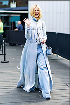 Celebrity Photo: Elle Fanning
1200x1800 236 kb
Viewed 7 times
@BestEyeCandy.com