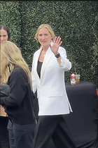 Celebrity Photo: Kate Winslet
725x1088 382 kb
Viewed 12 times
@BestEyeCandy.com