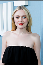 Celebrity Photo: Dakota Fanning
1365x2048 691 kb
Viewed 13 times
@BestEyeCandy.com