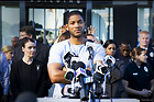 Celebrity Photo: Will Smith
1000x666 123 kb
Viewed 3 times
@BestEyeCandy.com