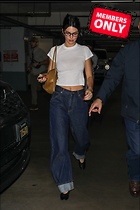 Celebrity Photo: Kendall Jenner
2333x3500 2.0 mb
Viewed 0 times
@BestEyeCandy.com