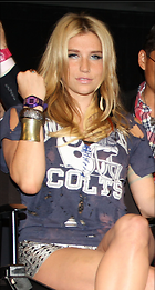 Celebrity Photo: Kesha Sebert
1608x3000 531 kb
Viewed 4 times
@BestEyeCandy.com