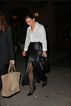 Celebrity Photo: Lily James
1200x1800 176 kb
Viewed 14 times
@BestEyeCandy.com