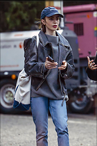 Celebrity Photo: Lily Collins
1200x1800 393 kb
Viewed 6 times
@BestEyeCandy.com