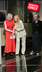 Celebrity Photo: Kylie Minogue
2339x4000 5.1 mb
Viewed 1 time
@BestEyeCandy.com