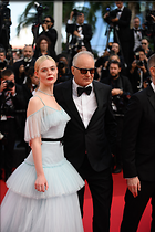 Celebrity Photo: Elle Fanning
2667x4000 1.2 mb
Viewed 3 times
@BestEyeCandy.com