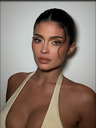 Celebrity Photo: Kylie Jenner
1200x1600 126 kb
Viewed 27 times
@BestEyeCandy.com