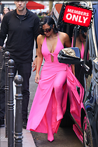Celebrity Photo: Kimberly Kardashian
2219x3329 3.3 mb
Viewed 1 time
@BestEyeCandy.com
