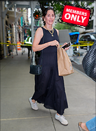 Celebrity Photo: Courteney Cox
2340x3200 2.9 mb
Viewed 2 times
@BestEyeCandy.com