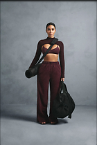 Celebrity Photo: Kimberly Kardashian
1200x1799 202 kb
Viewed 10 times
@BestEyeCandy.com