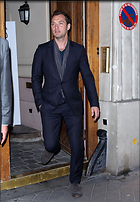 Celebrity Photo: Jude Law
800x1153 166 kb
Viewed 5 times
@BestEyeCandy.com