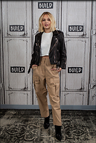 Kelli Berglund wearing a white crop top leather jacket and cargo pants arrives at Build Series in New York City 01.03.2019 x24
31 Photos
Photoset #706472
@BestEyeCandy.com