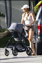 Celebrity Photo: Gisele Bundchen
641x961 285 kb
Viewed 12 times
@BestEyeCandy.com
