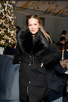 Kelli Berglund at Marciano by GUESS Holiday Party in Beverly Hills 12-03-2024
1280x1920 995 kb
Viewed 8 times
@BestEyeCandy.com