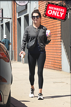 Celebrity Photo: Lauren Graham
2159x3239 1.8 mb
Viewed 0 times
@BestEyeCandy.com