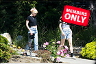 Celebrity Photo: Kristen Stewart
2590x1726 1.9 mb
Viewed 1 time
@BestEyeCandy.com
