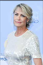 Celebrity Photo: Robin Wright
1200x1801 271 kb
Viewed 8 times
@BestEyeCandy.com