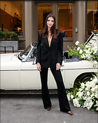 Celebrity Photo: Emily Ratajkowski
800x1000 130 kb
Viewed 10 times
@BestEyeCandy.com