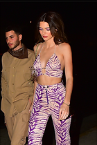 Celebrity Photo: Kendall Jenner
1070x1606 819 kb
Viewed 8 times
@BestEyeCandy.com