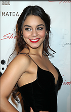 Celebrity Photo: Vanessa Hudgens
1921x3000 475 kb
Viewed 2 times
@BestEyeCandy.com