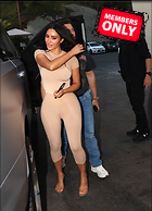 Celebrity Photo: Kimberly Kardashian
2193x3037 1.7 mb
Viewed 0 times
@BestEyeCandy.com