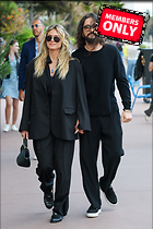 Celebrity Photo: Heidi Klum
3389x5083 2.8 mb
Viewed 0 times
@BestEyeCandy.com