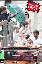 Celebrity Photo: Lily Collins
1693x2560 2.0 mb
Viewed 0 times
@BestEyeCandy.com