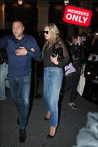 Celebrity Photo: Kate Moss
2333x3500 4.2 mb
Viewed 0 times
@BestEyeCandy.com