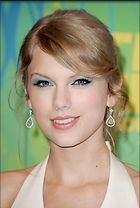 Celebrity Photo: Taylor Swift
2018x3000   566 kb
Viewed 10 times
@BestEyeCandy.com