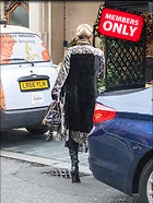 Celebrity Photo: Kate Moss
2637x3500 5.1 mb
Viewed 0 times
@BestEyeCandy.com