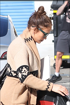 Celebrity Photo: Jennifer Lopez
823x1234 418 kb
Viewed 5 times
@BestEyeCandy.com