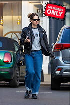 Celebrity Photo: Lily James
2121x3181 2.6 mb
Viewed 2 times
@BestEyeCandy.com