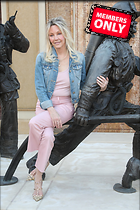 Celebrity Photo: Heather Locklear
2333x3500 2.3 mb
Viewed 0 times
@BestEyeCandy.com