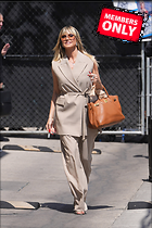 Celebrity Photo: Heidi Klum
2333x3499 2.5 mb
Viewed 1 time
@BestEyeCandy.com