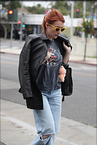 Celebrity Photo: Emma Roberts
2200x3300 1.4 mb
Viewed 8 times
@BestEyeCandy.com