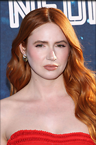 Celebrity Photo: Karen Gillan
1200x1800 306 kb
Viewed 22 times
@BestEyeCandy.com