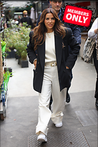 Celebrity Photo: Eva Longoria
2333x3500 2.9 mb
Viewed 1 time
@BestEyeCandy.com