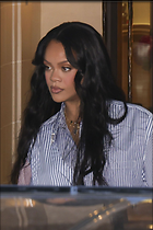 Celebrity Photo: Rihanna
10 Photos
Photoset #710352
@BestEyeCandy.com