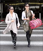 Kimberly Kardashian kim Kourtney Kardashian arriving at LA Airport Jan 21st HQ x 9
5 Photos
Photoset #293
@BestEyeCandy.com